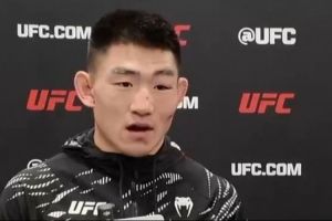 排名升至世界第5！UFC选手宋亚东：离冠军又更近了一步，加油